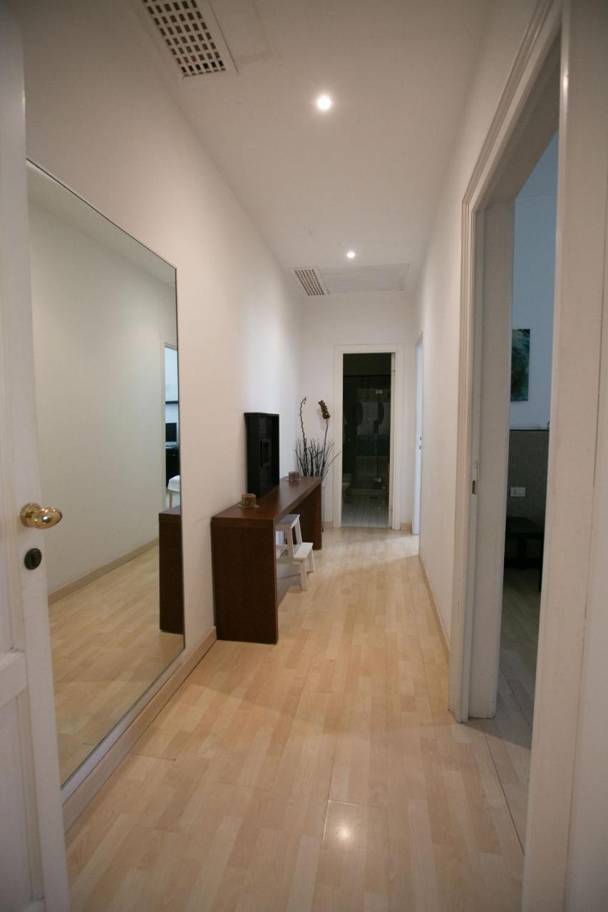 Residenza L'Isola - Il Chiostro By Dimorra Apartment Naples Luaran gambar