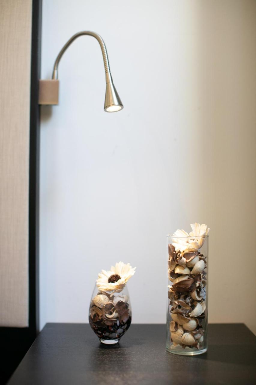 Residenza L'Isola - Il Chiostro By Dimorra Apartment Naples Luaran gambar
